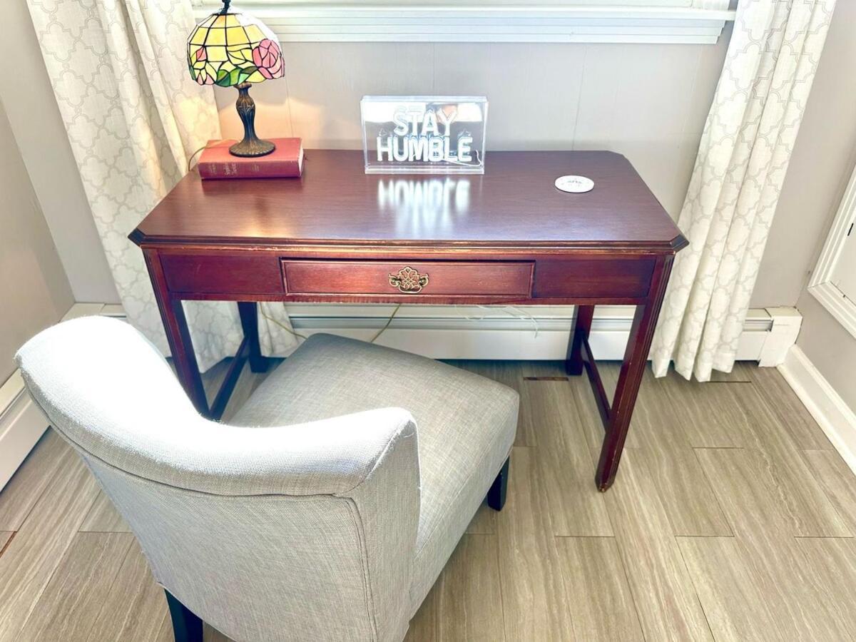 Humble Abode Hotel Hickory Bagian luar foto