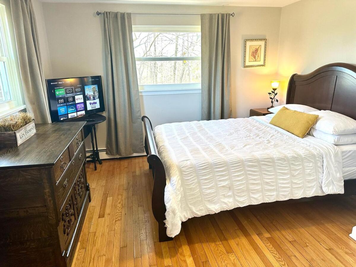 Humble Abode Hotel Hickory Bagian luar foto