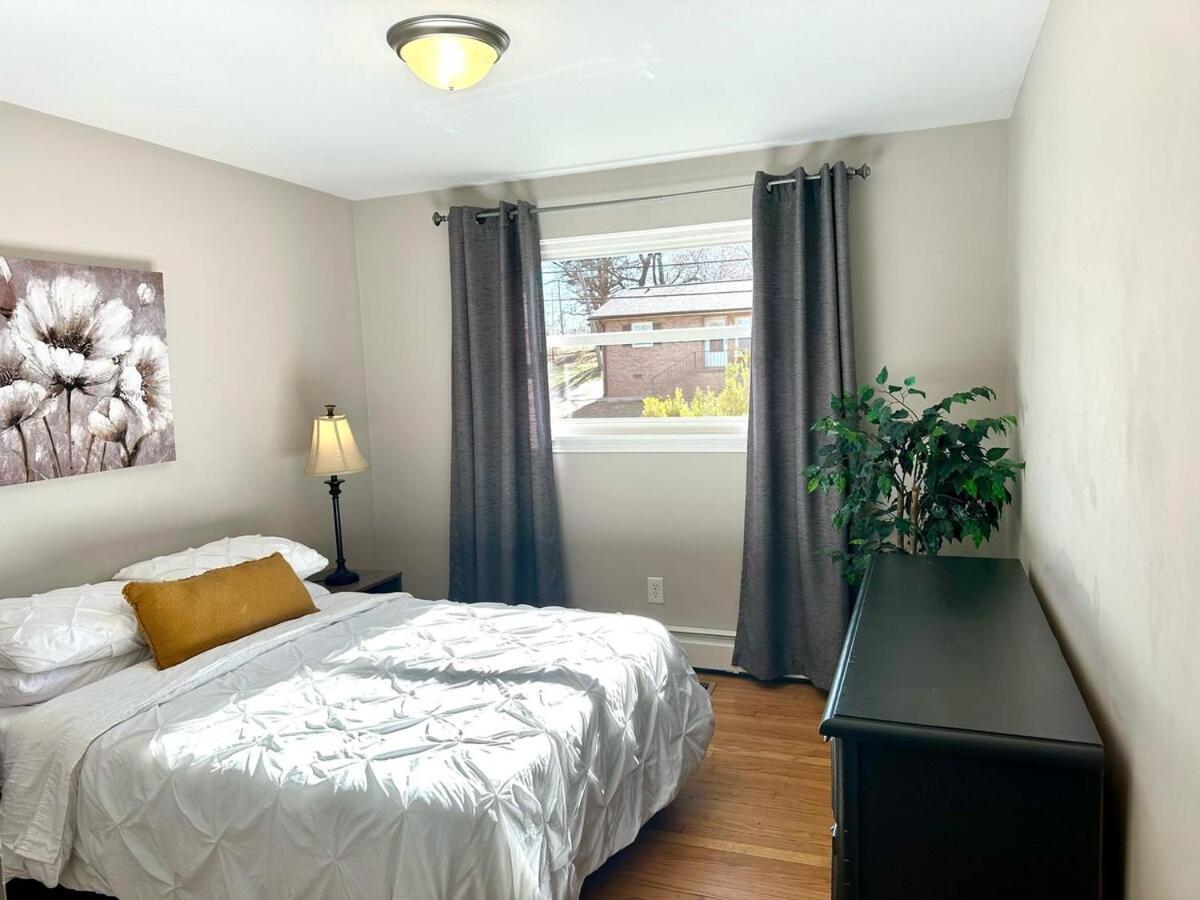 Humble Abode Hotel Hickory Bagian luar foto